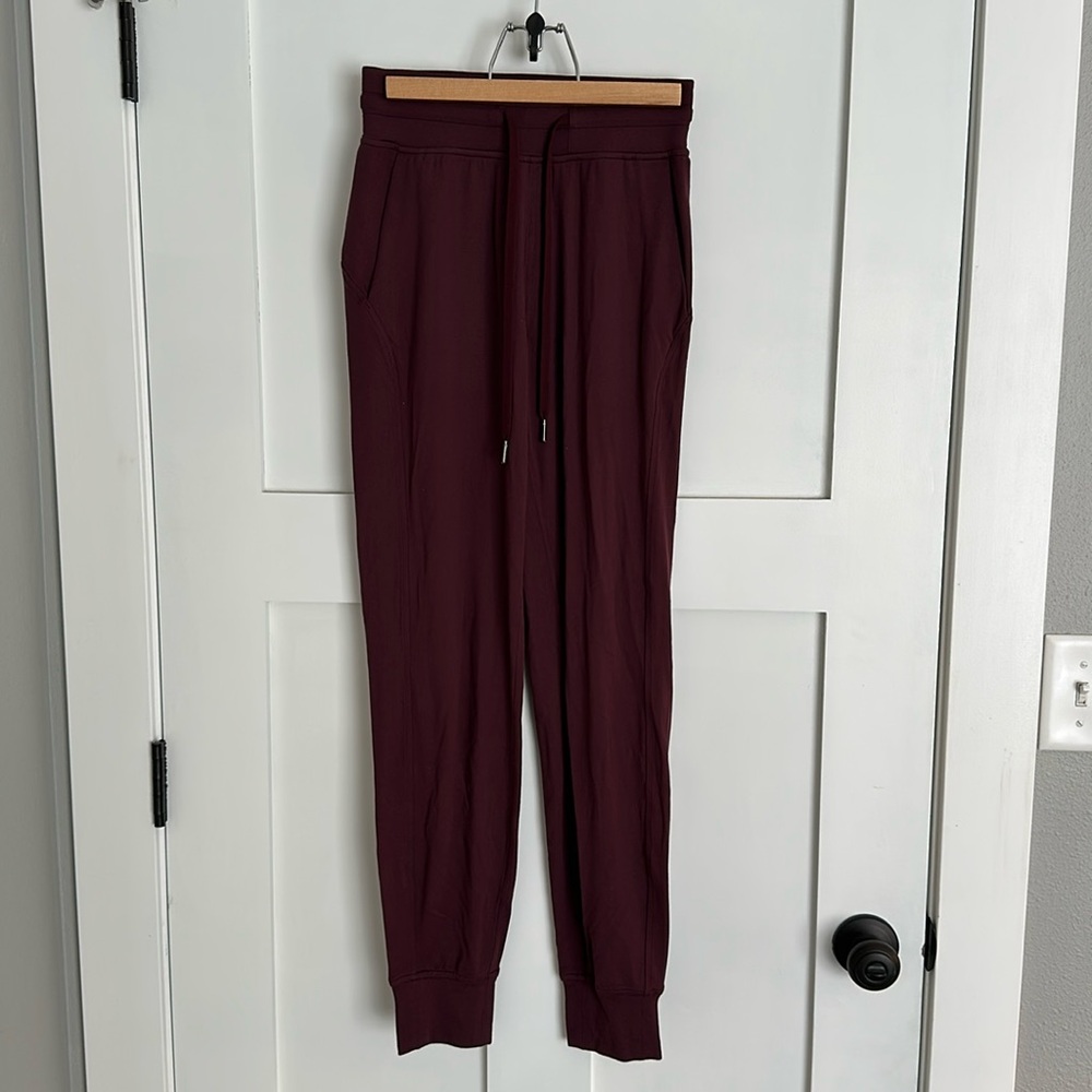 Lululemon Ready to Rulu Jogger